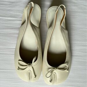 White Beige Tabi Split Toe Ballerina Heeled Flats